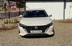 نیسان سێنترا